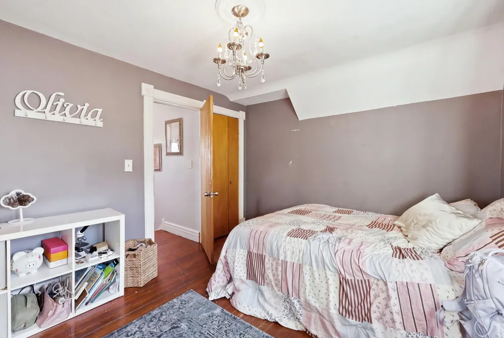 325 Grand Avenue NE Grand Rapids, MI 49503