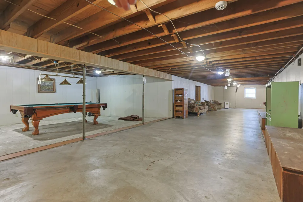 32925 US-12 Niles, MI 49120