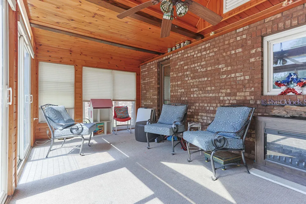 32925 US-12 Niles, MI 49120