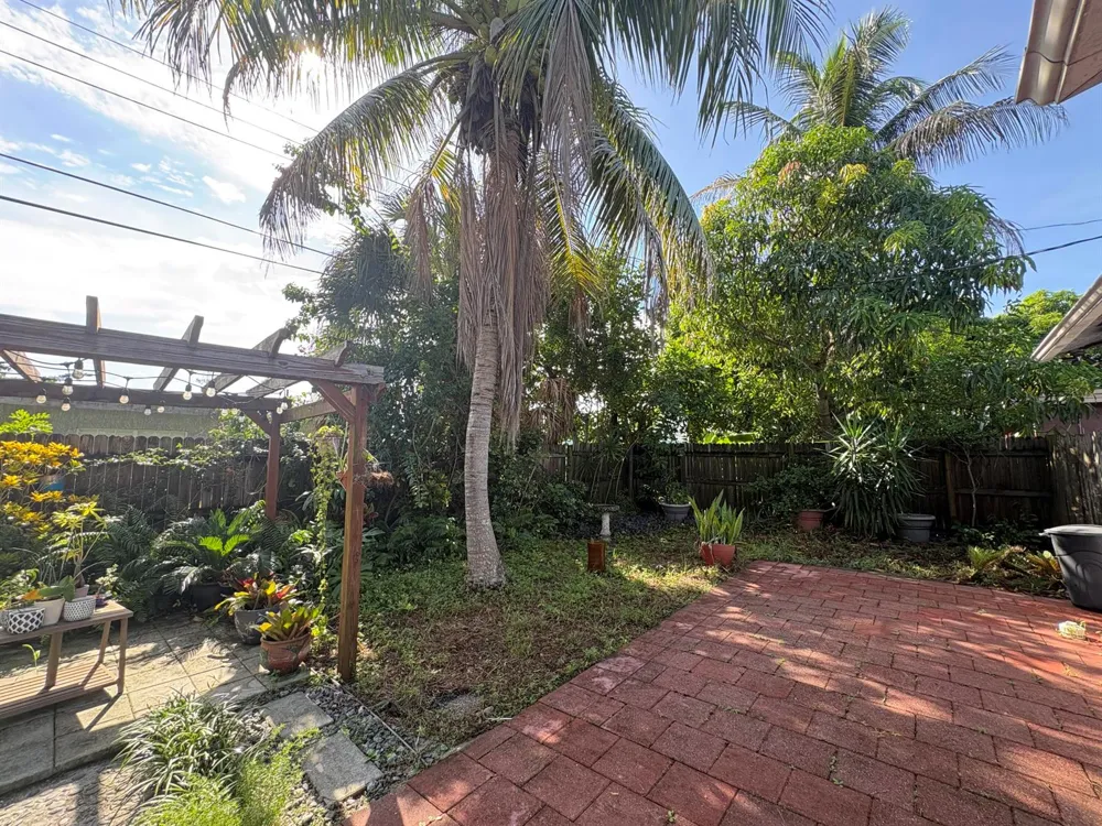 1630 NW 2ND TERRACE Pompano Beach, FL 33060