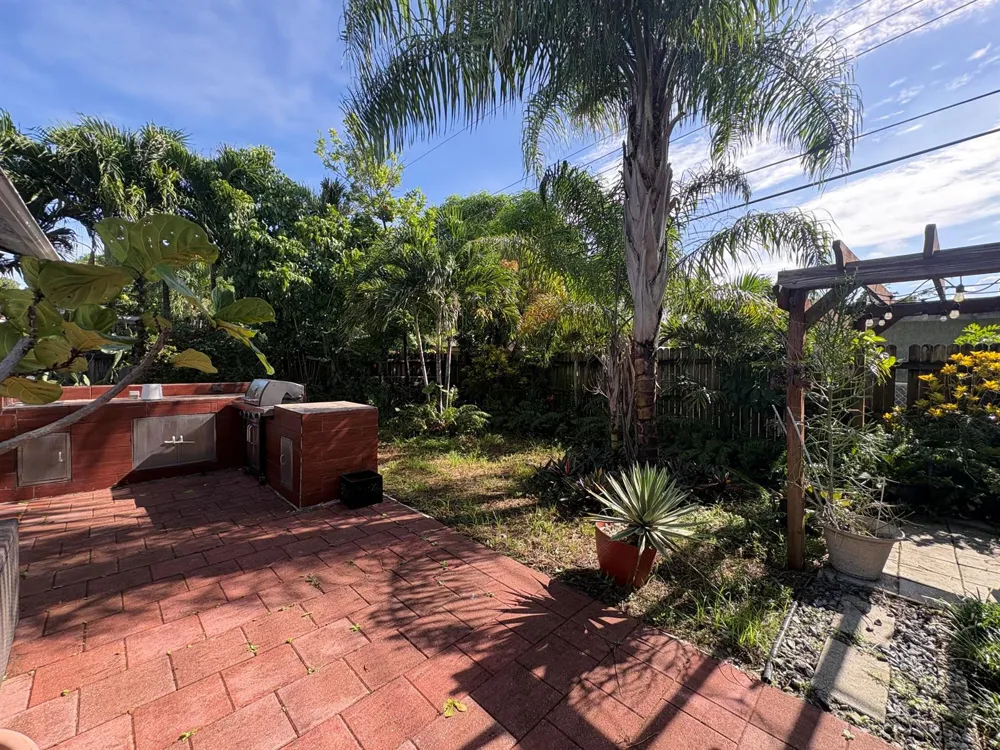 1630 NW 2ND TERRACE Pompano Beach, FL 33060