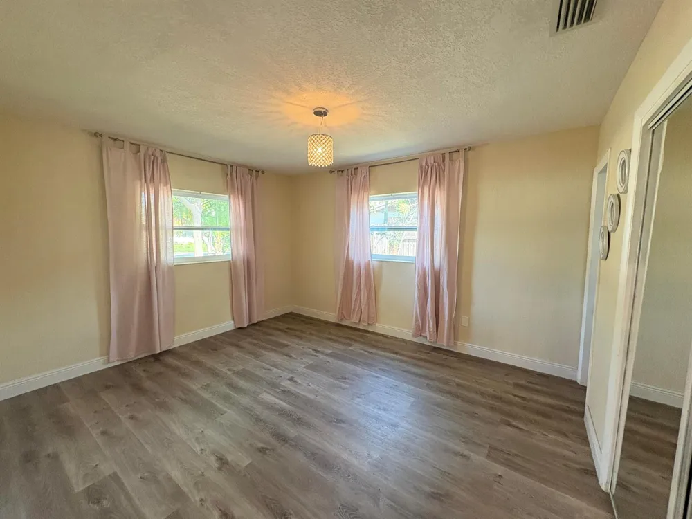 1630 NW 2ND TERRACE Pompano Beach, FL 33060