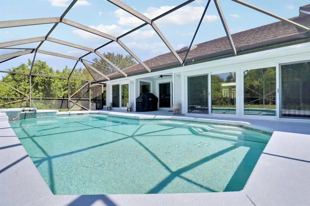 815 E Stokes Terrace Jensen Beach, FL 34957