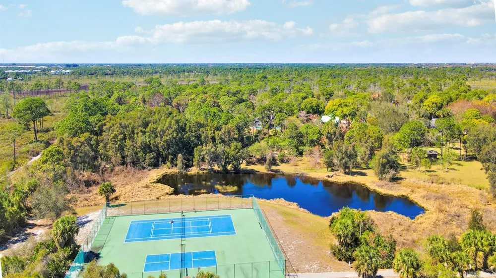 815 E Stokes Terrace Jensen Beach, FL 34957