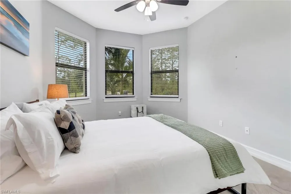 332 14th Street SE Naples, FL 34117