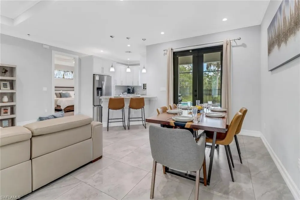 332 14th Street SE Naples, FL 34117