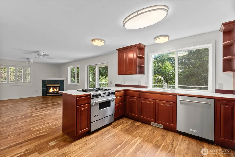 1815 Crosby Court SW Tumwater, WA 98512