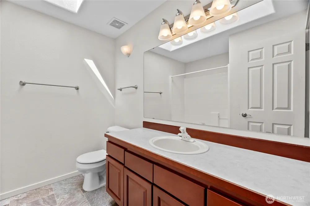 1815 Crosby Court SW Tumwater, WA 98512