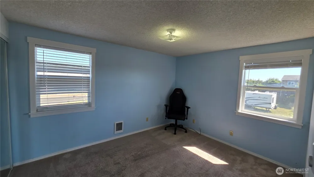 33211 G STREET Ocean Park, WA 98640