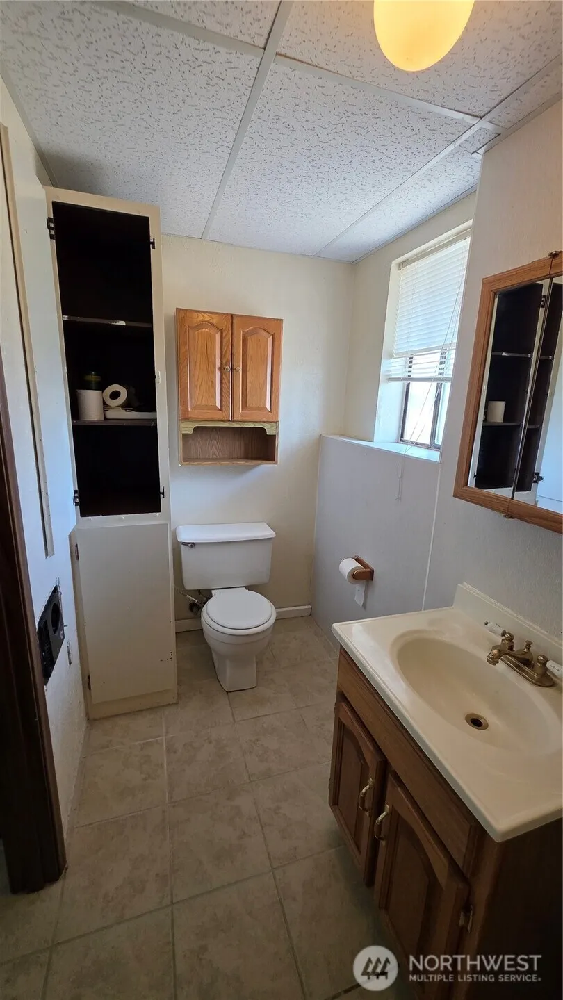 33211 G STREET Ocean Park, WA 98640