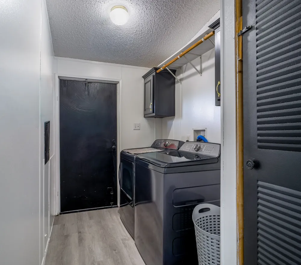 327 County Road 332 Bertram, TX 78605