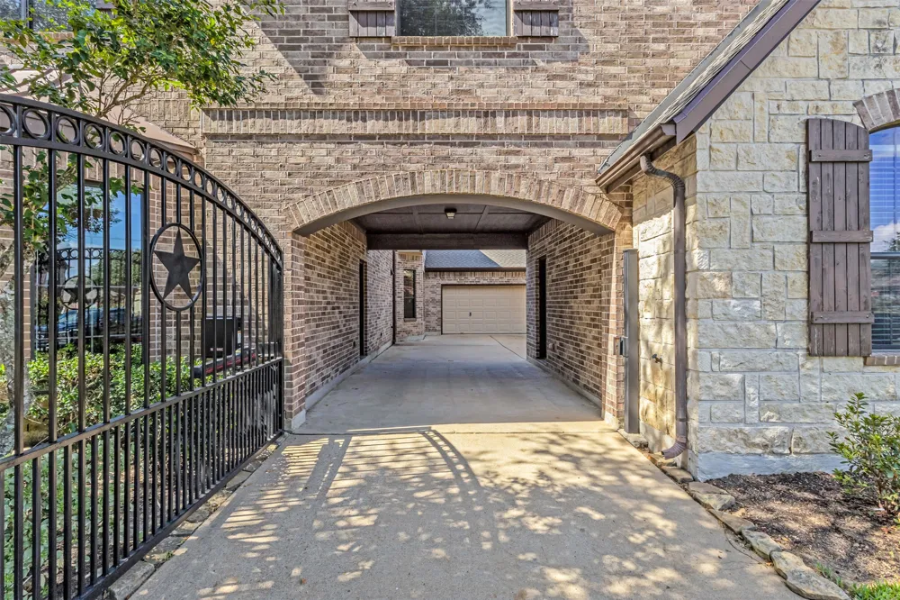26907 Monarch Valley Katy, TX 77494