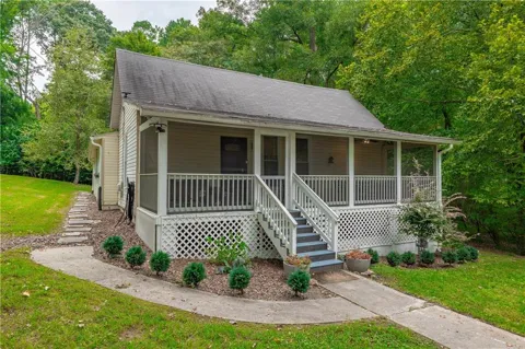 4481 Mclain Circle