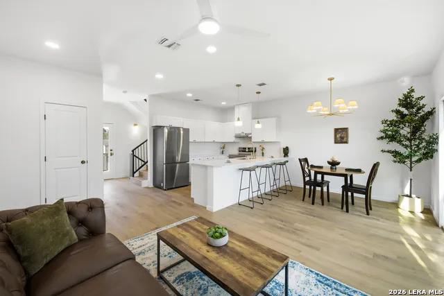 119 PRUITT AVE San Antonio, TX 78204