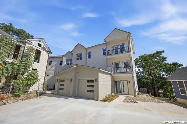 119 PRUITT AVE San Antonio, TX 78204