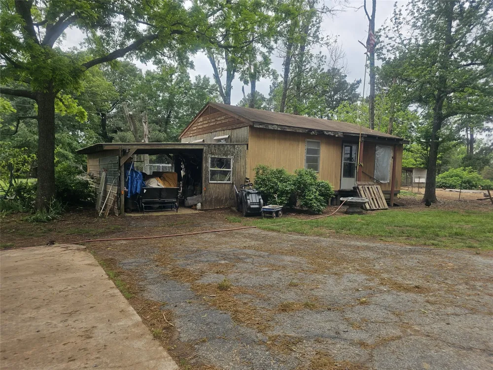 1350 County Road 45400 Paris, TX 75462