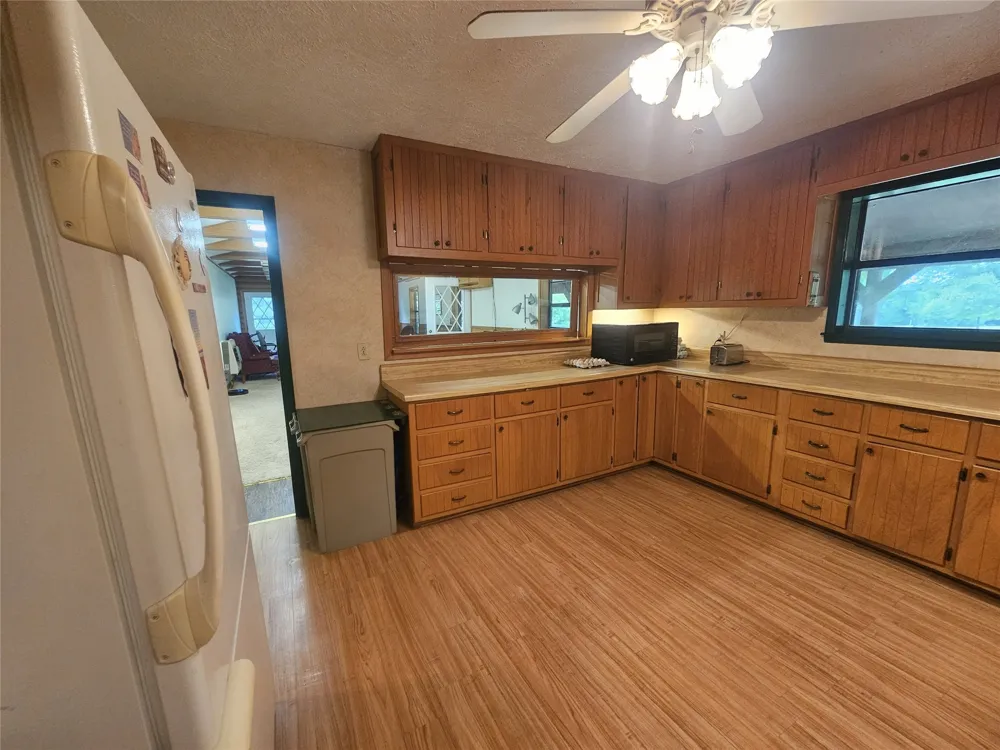1350 County Road 45400 Paris, TX 75462