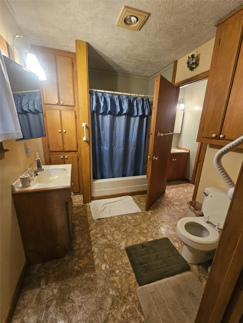 1350 County Road 45400 Paris, TX 75462