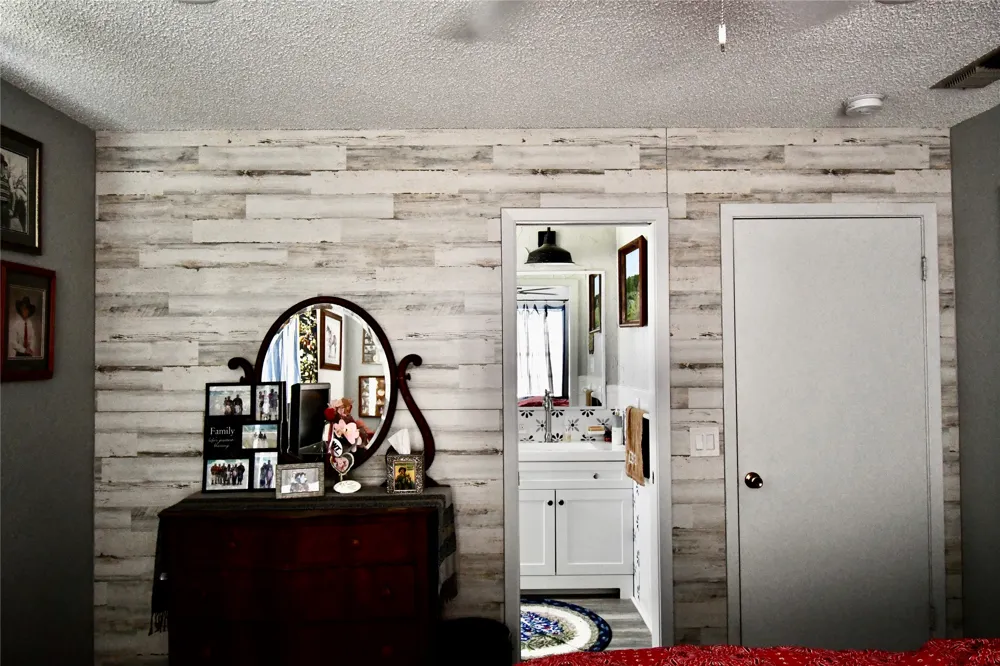 324 County Road 317 Comanche, TX 76442