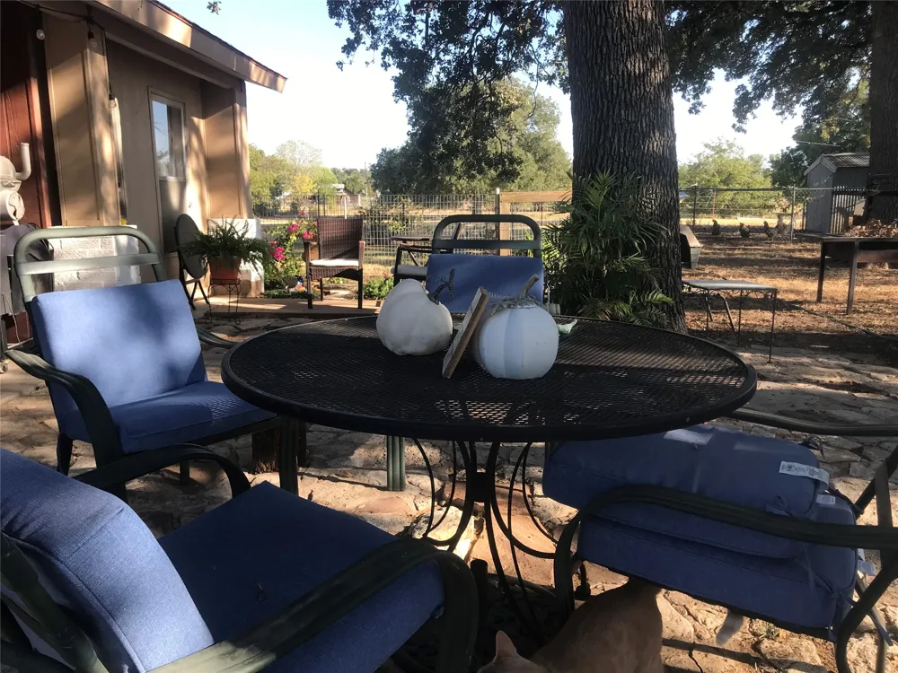 324 County Road 317 Comanche, TX 76442