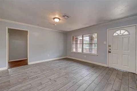 5431 Willow Glen Drive