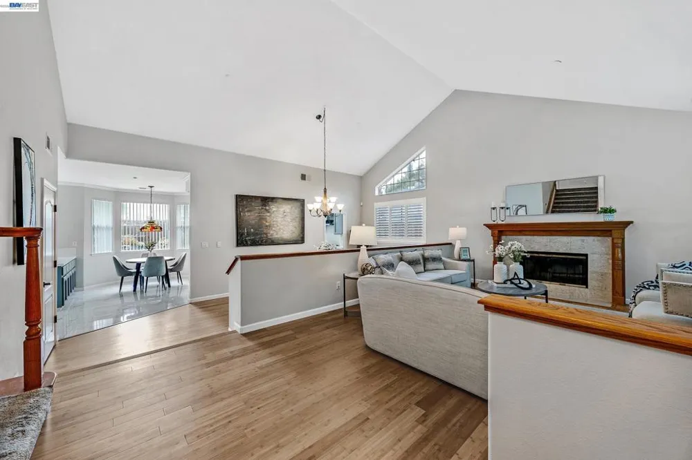 5875 Arlene Way Livermore, CA 94550