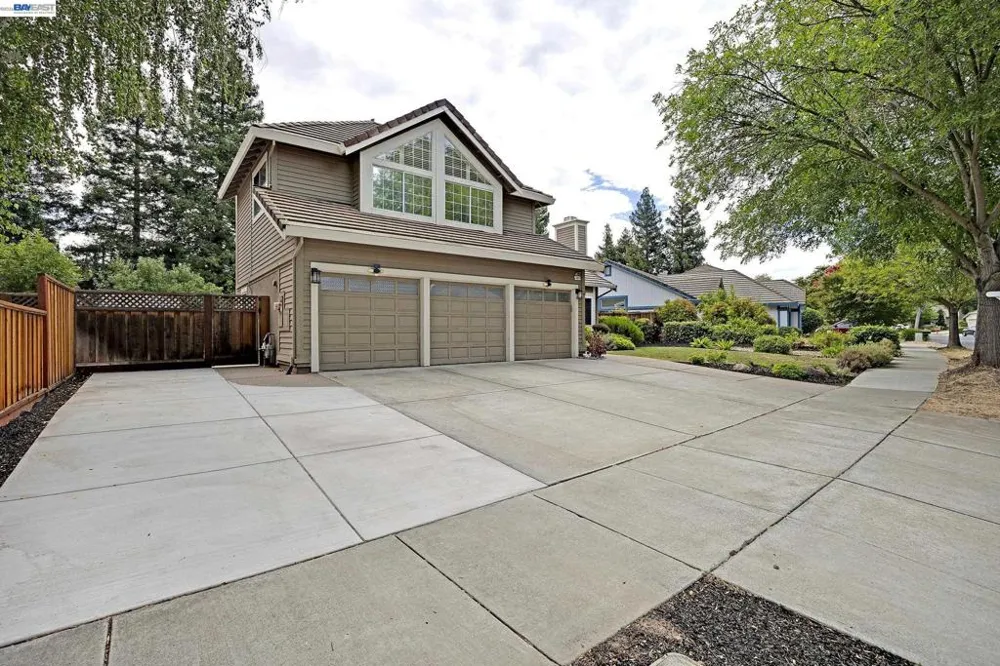 5875 Arlene Way Livermore, CA 94550