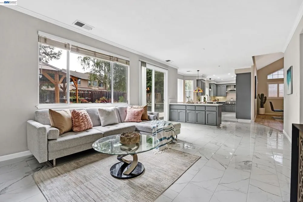 5875 Arlene Way Livermore, CA 94550