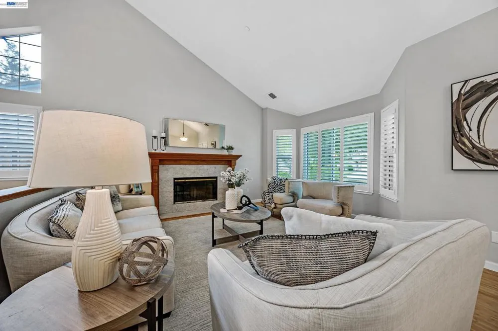 5875 Arlene Way Livermore, CA 94550