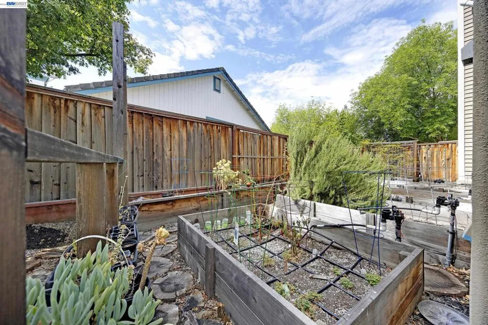 5875 Arlene Way Livermore, CA 94550
