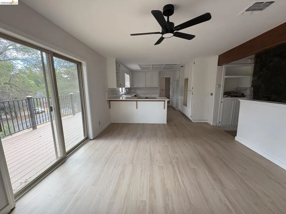 20059 Pleasant View Dr Groveland, CA 95321