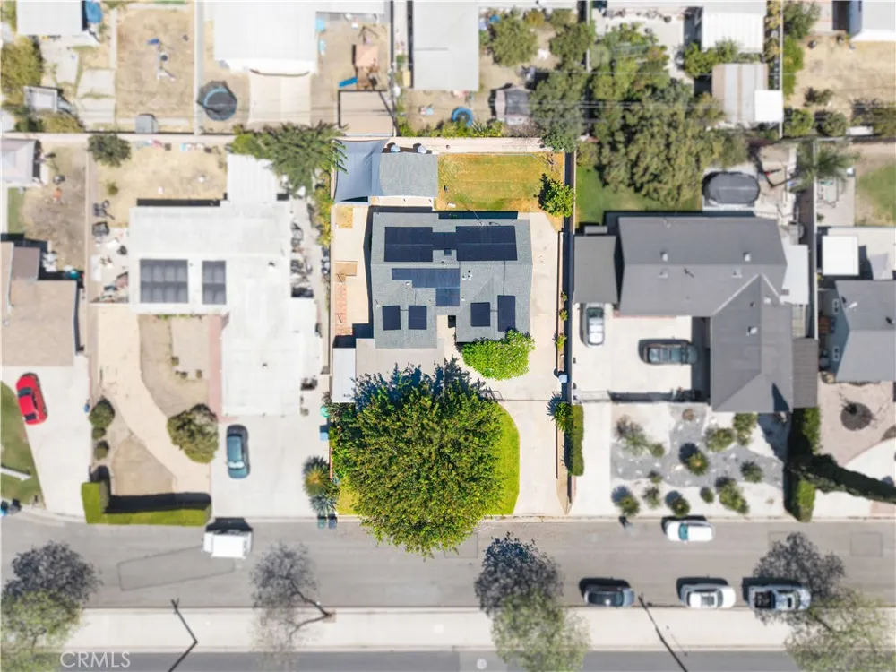 533 E Covina Covina, CA 91722