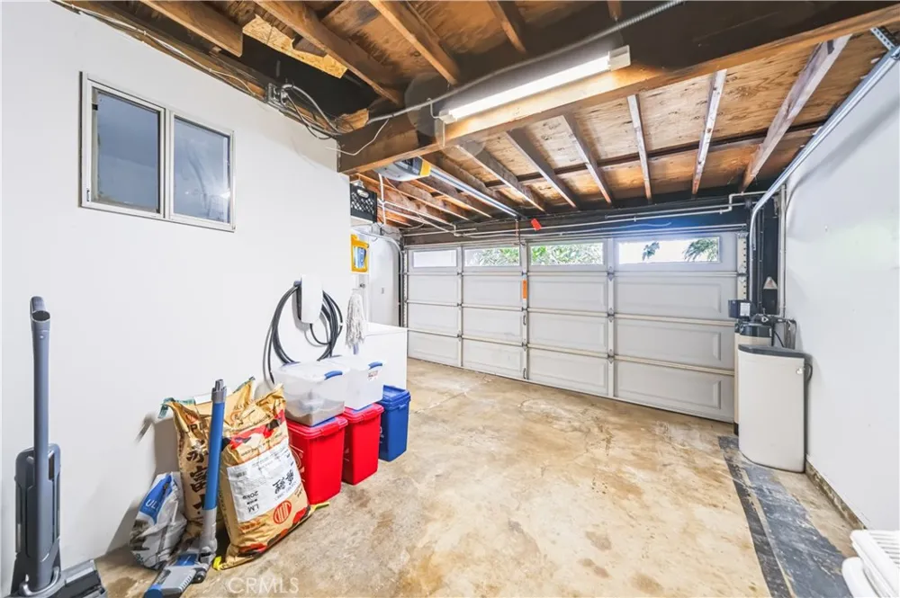 533 E Covina Covina, CA 91722