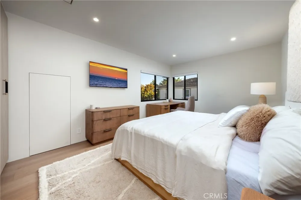 16511 Carousel Huntington Beach, CA 92649