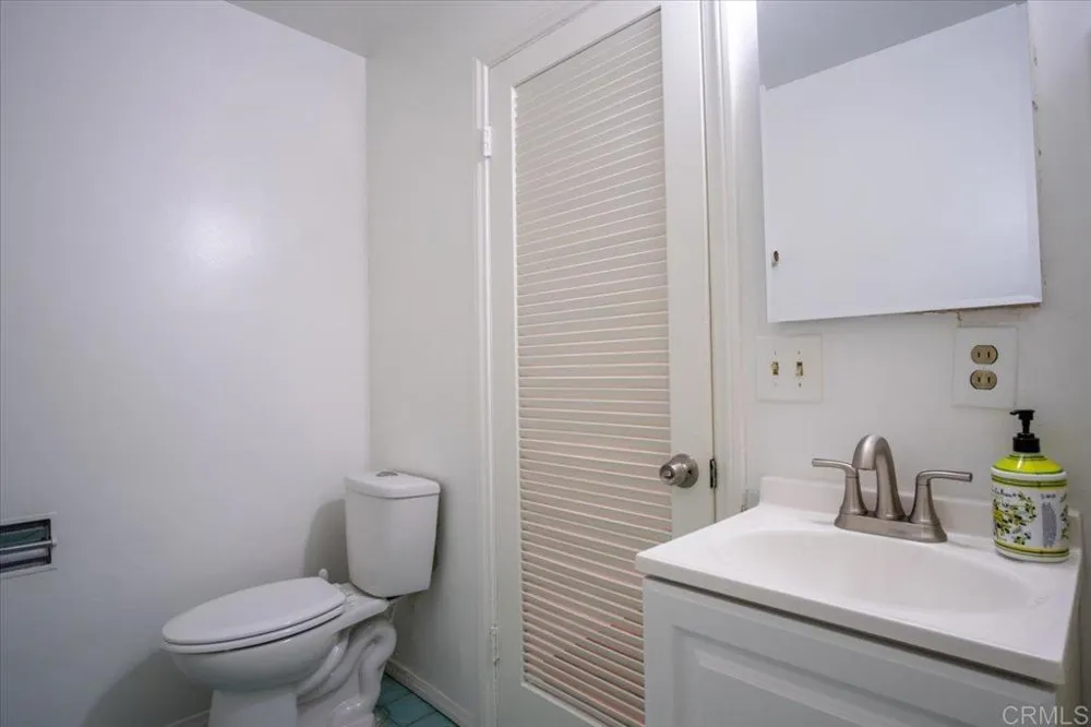 167 S. Nardo Solana Beach, CA 92075