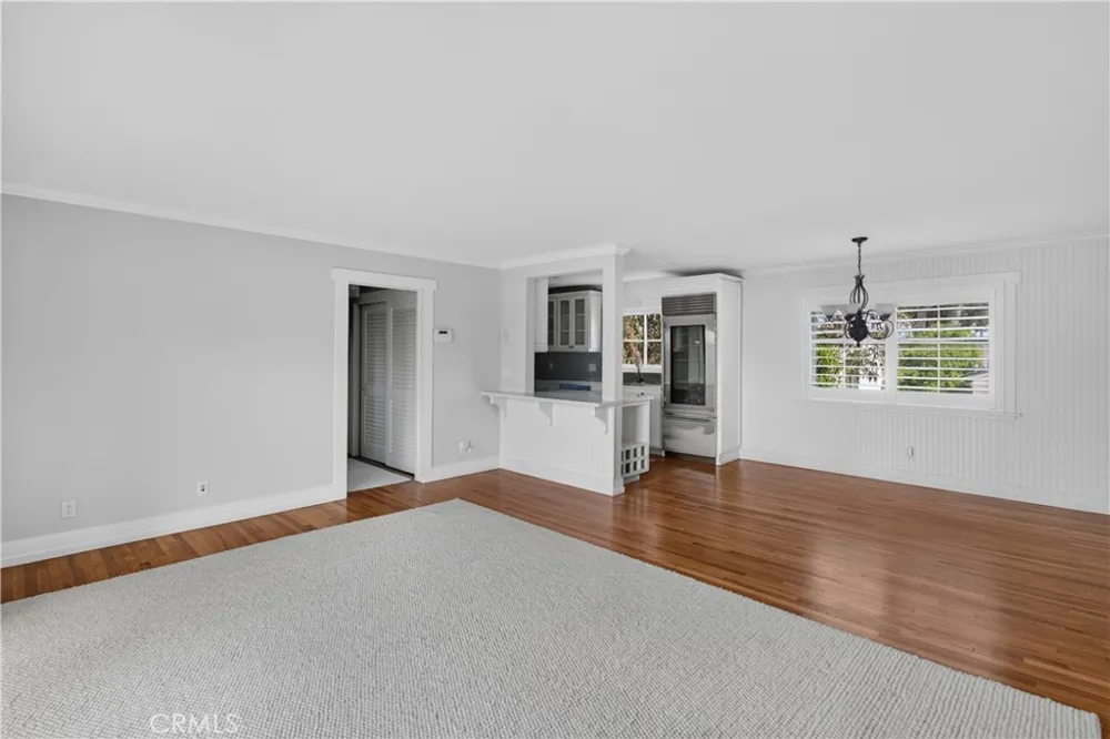 1570 Via Capri #9 Laguna Beach, CA 92651