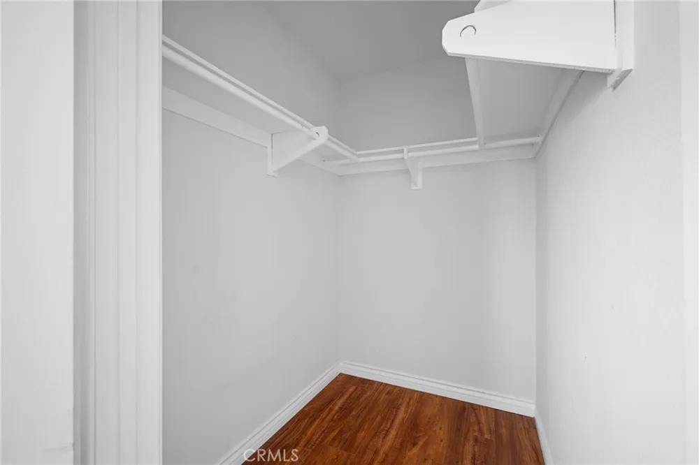 10119 Pinewood Avenue #207 Tujunga, CA 91042