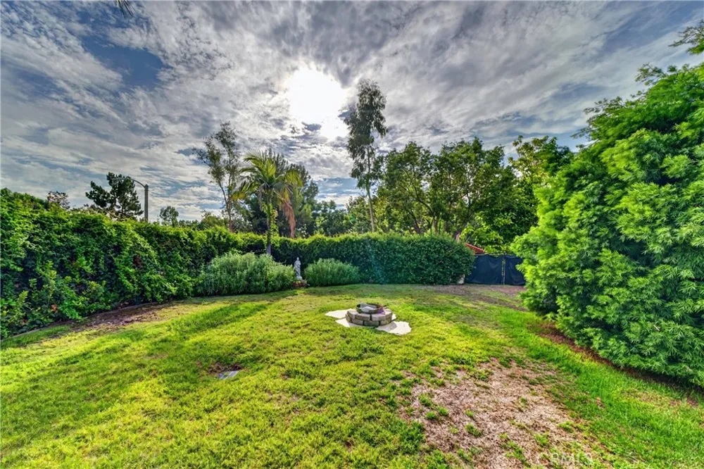 10302 Carrari Rancho Cucamonga, CA 91737