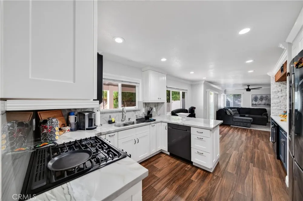 10302 Carrari Rancho Cucamonga, CA 91737