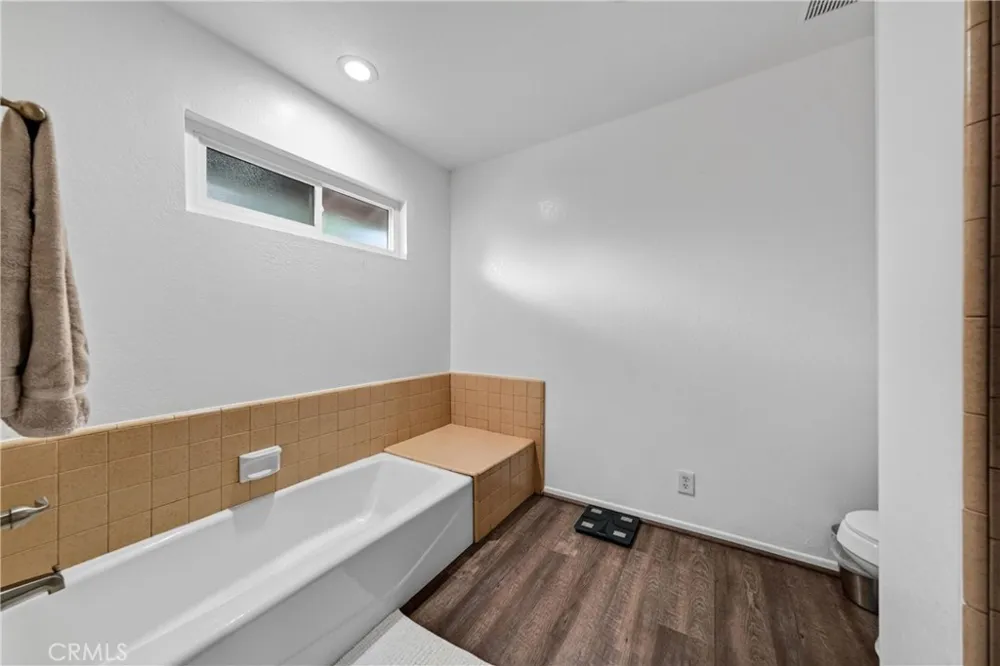 10302 Carrari Rancho Cucamonga, CA 91737