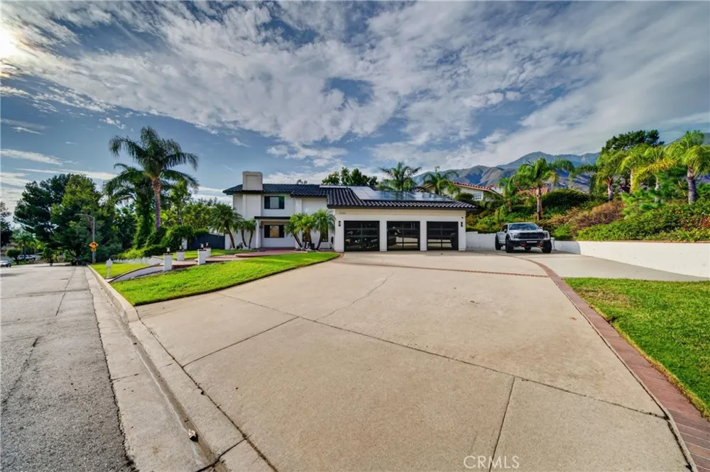 10302 Carrari Rancho Cucamonga, CA 91737
