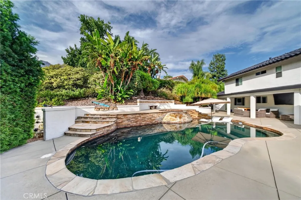 10302 Carrari Rancho Cucamonga, CA 91737
