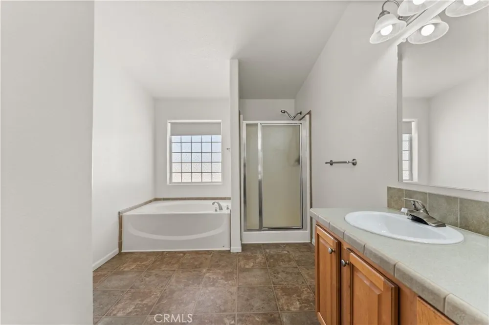 3236 E Avenue H2 Lancaster, CA 93535
