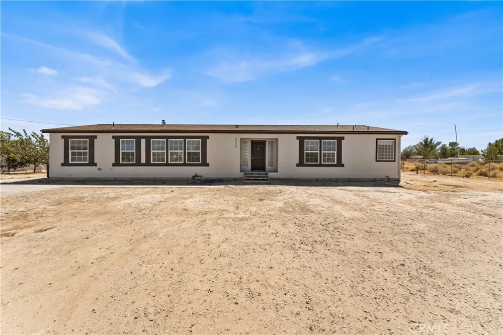 3236 E Avenue H2 Lancaster, CA 93535