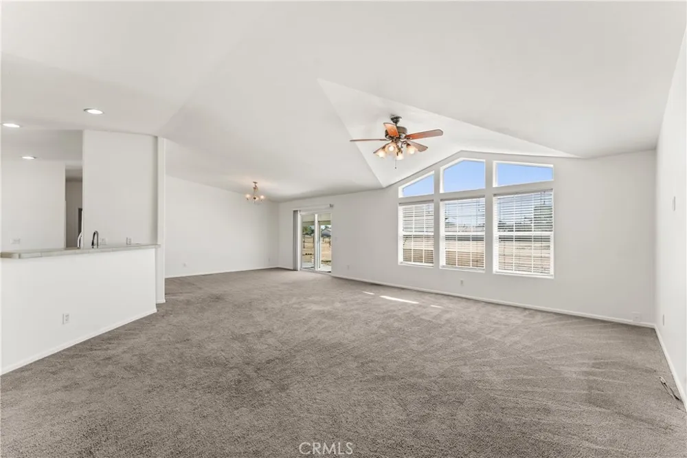 3236 E Avenue H2 Lancaster, CA 93535