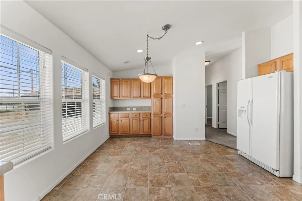 3236 E Avenue H2 Lancaster, CA 93535
