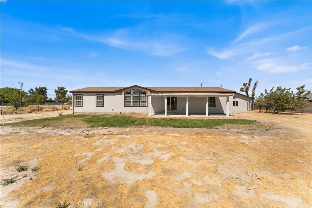 3236 E Avenue H2 Lancaster, CA 93535