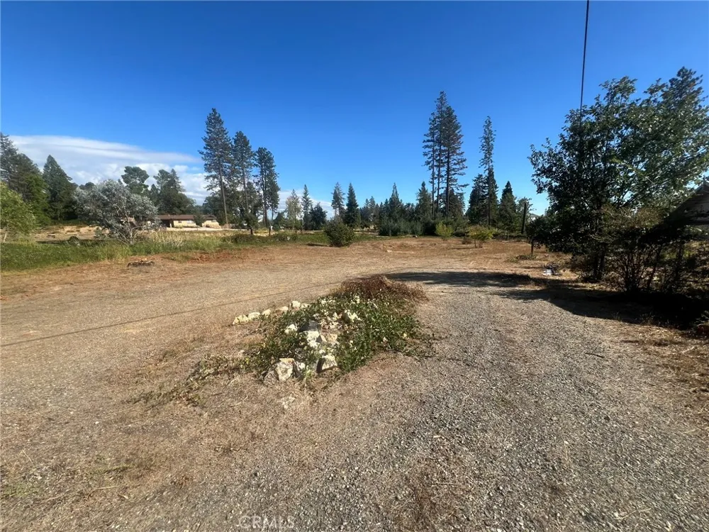 5956 Copeland Paradise, CA 95969