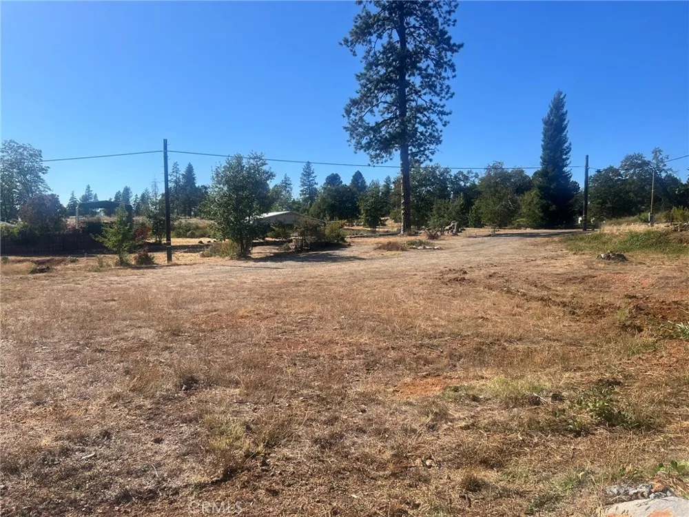 5956 Copeland Paradise, CA 95969