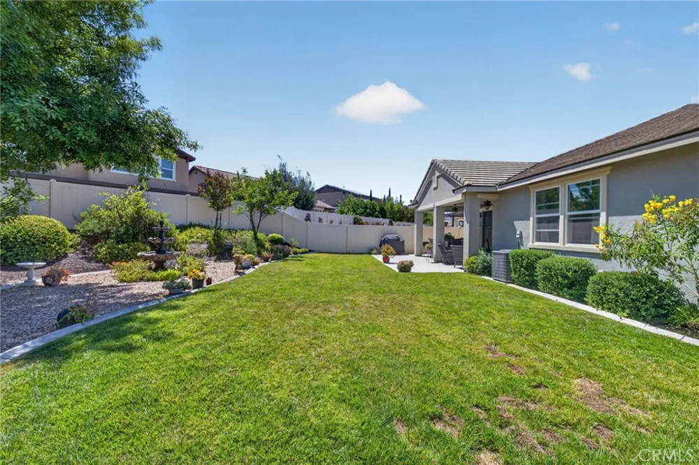 31280 Whistling Acres Temecula, CA 92591